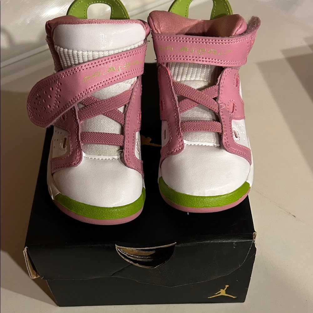 Jordan Kids Pink and White Sneakers with Green Accents
